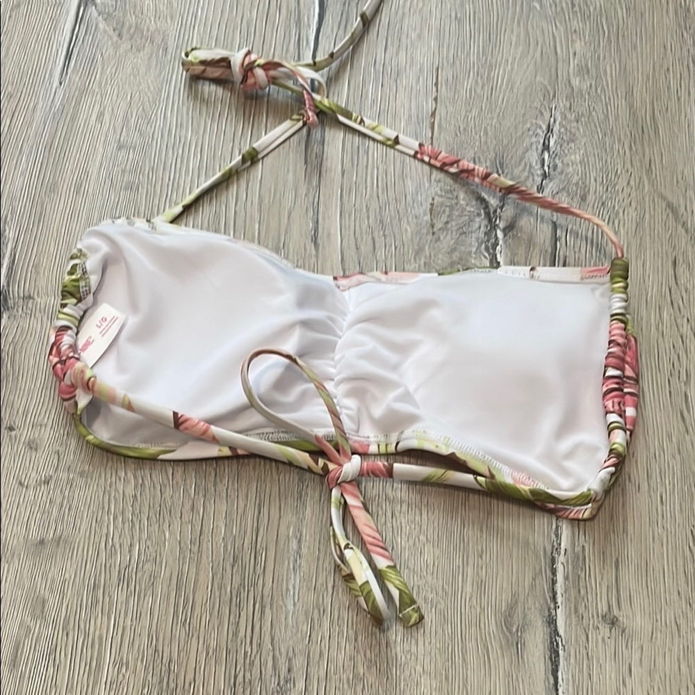 Tropical Print Bikini Top - Picture 3 of 5